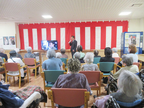 プロ歌手による歌謡ショー